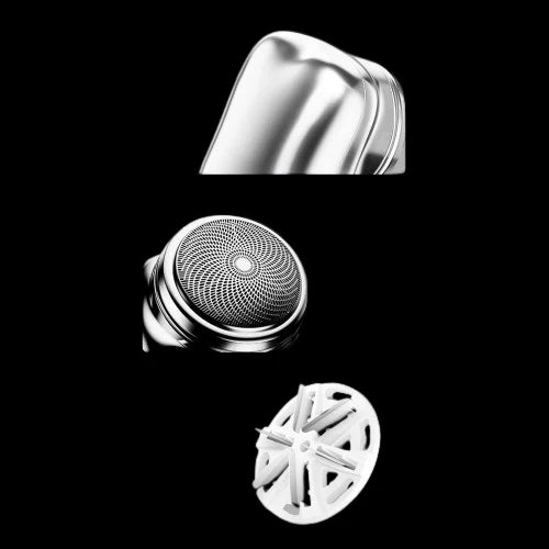 gid://shopify/MediaImage/24327692615774